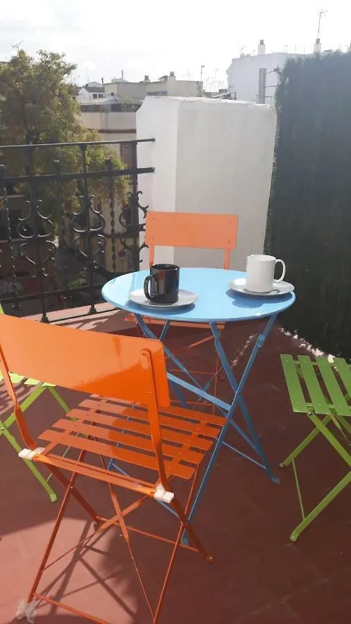 Estudio Con Terraza Privada contacts